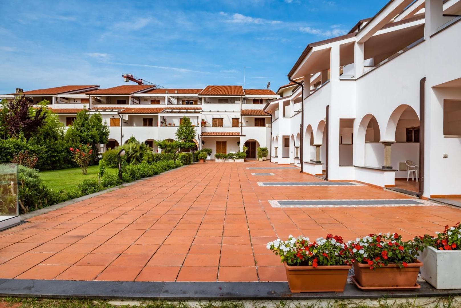 Residence Elle San Benedetto del Tronto Exterior foto